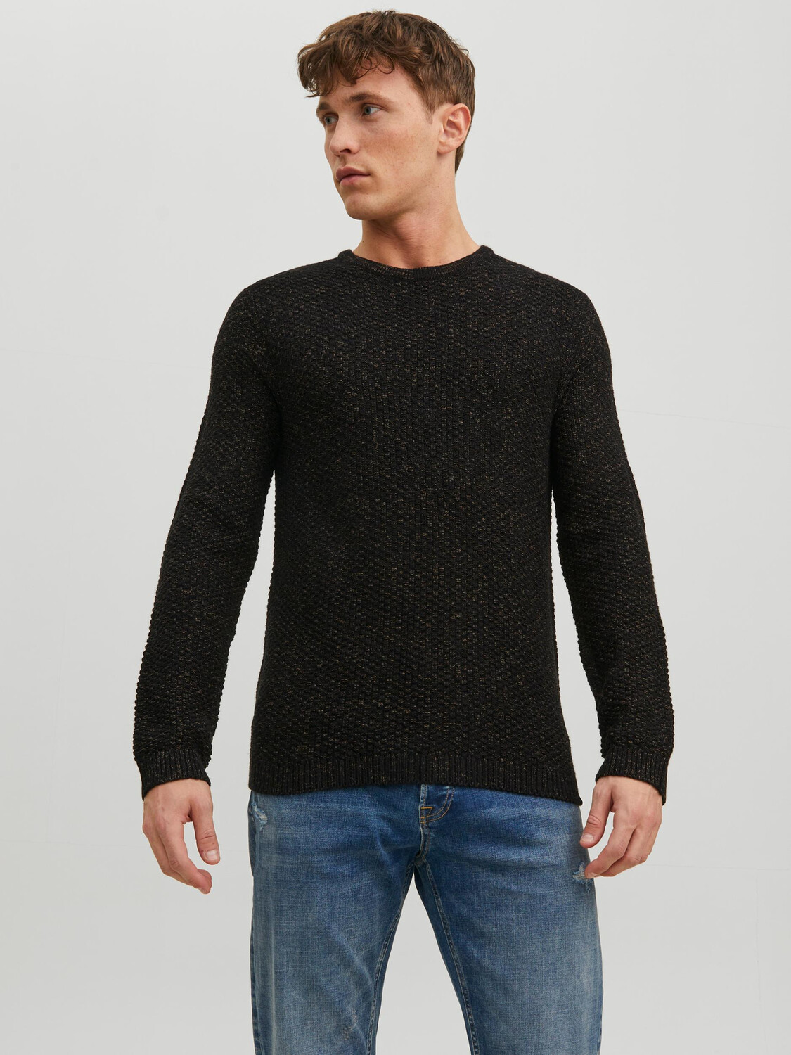 

Пуловер Jack & Jones Langarm Grobstrick Rundhals Sweater JJEDAMIAN, черный