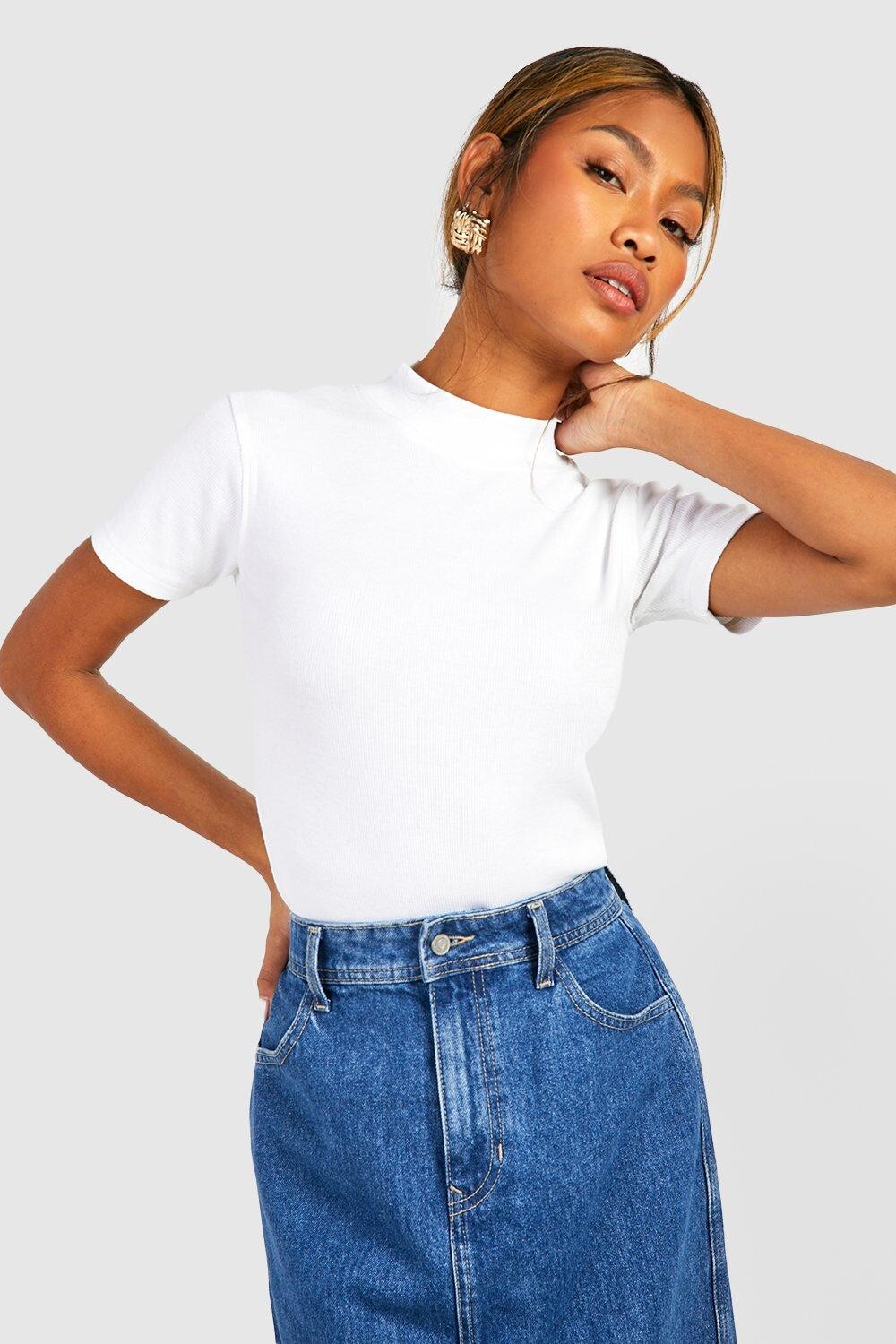 

Базовый топ с коротким рукавом и воронковым вырезом Boohoo, белый