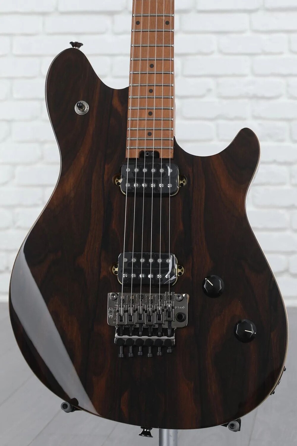

EVH Wolfgang WG Standard Exotic — натуральный цирикот