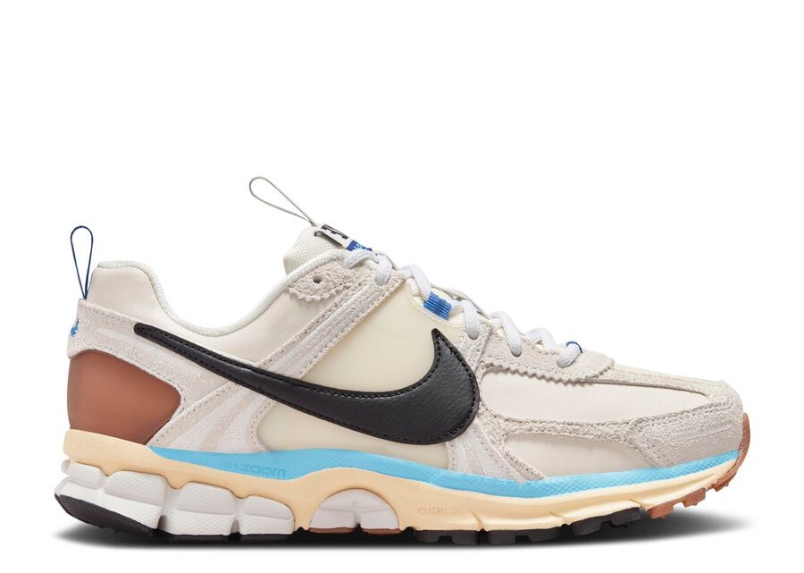 

Кроссовки Nike Wmns Air Zoom Vomero 5, цвет Designed By Japan