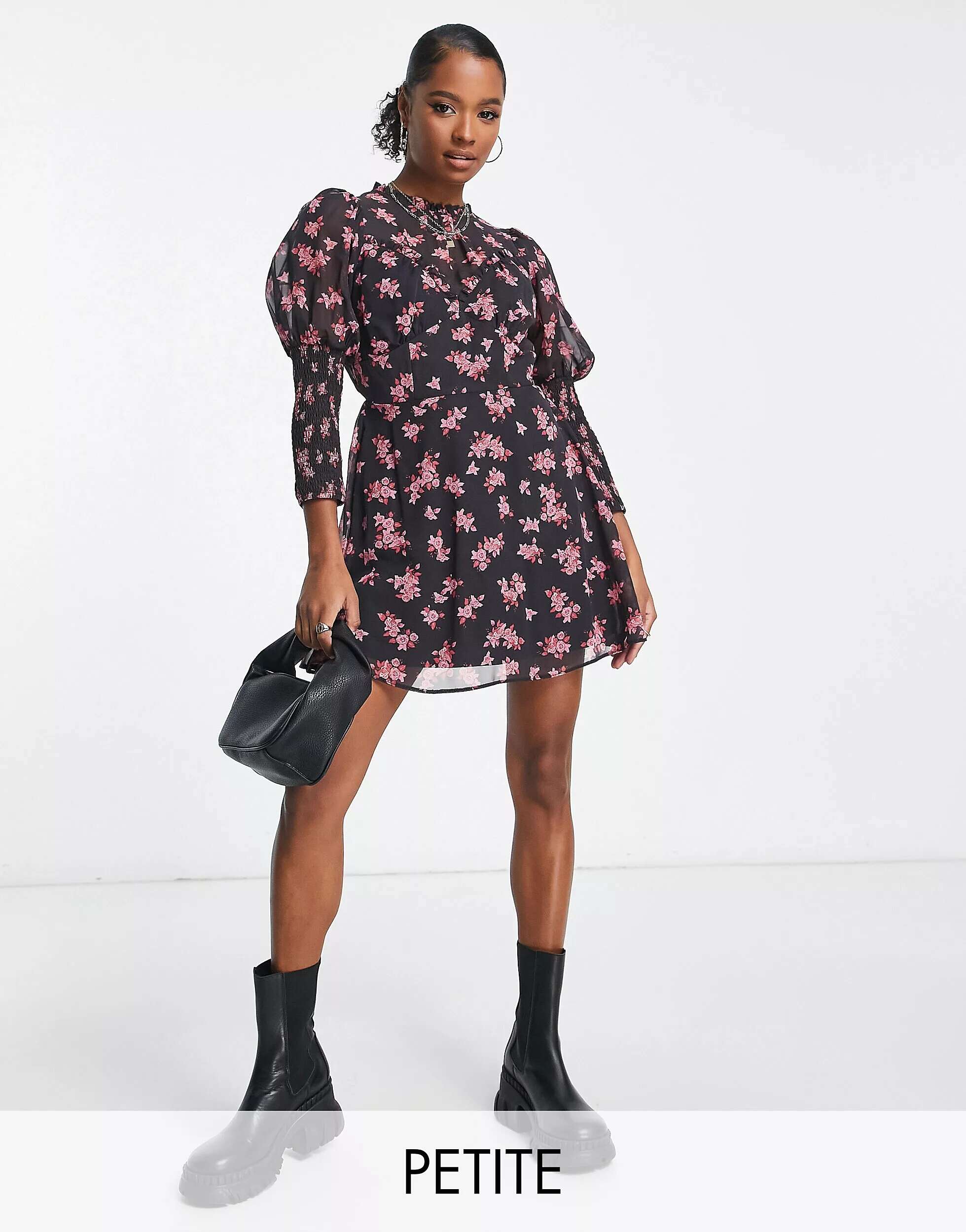 цена Шифоновое мини-платье с корсетом Miss Selfridge Petite с ярким цветочным принтом