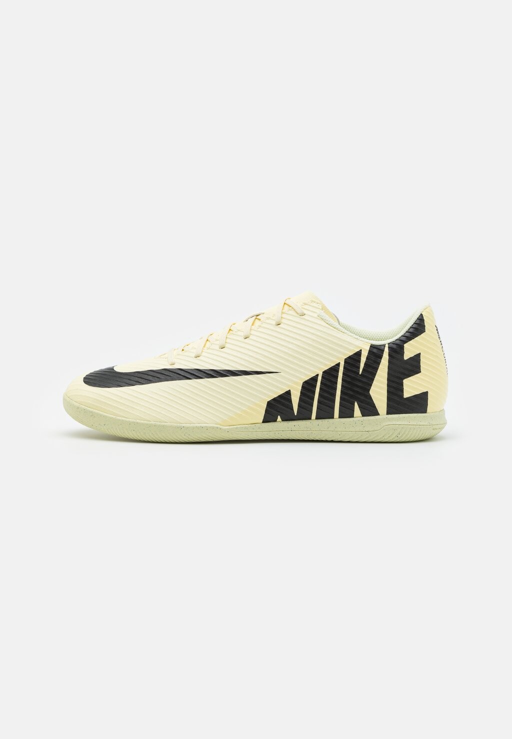 

Обувь для футзала Mercurial Vapor 15 Club Nike, цвет lemonade/black