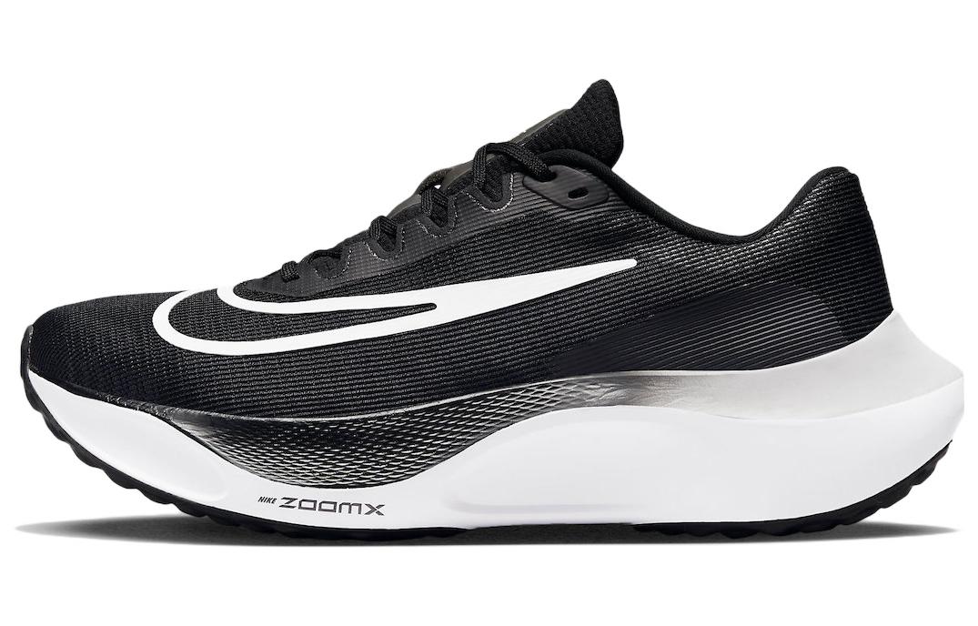 

Nike Zoom Fly 5 черный белый