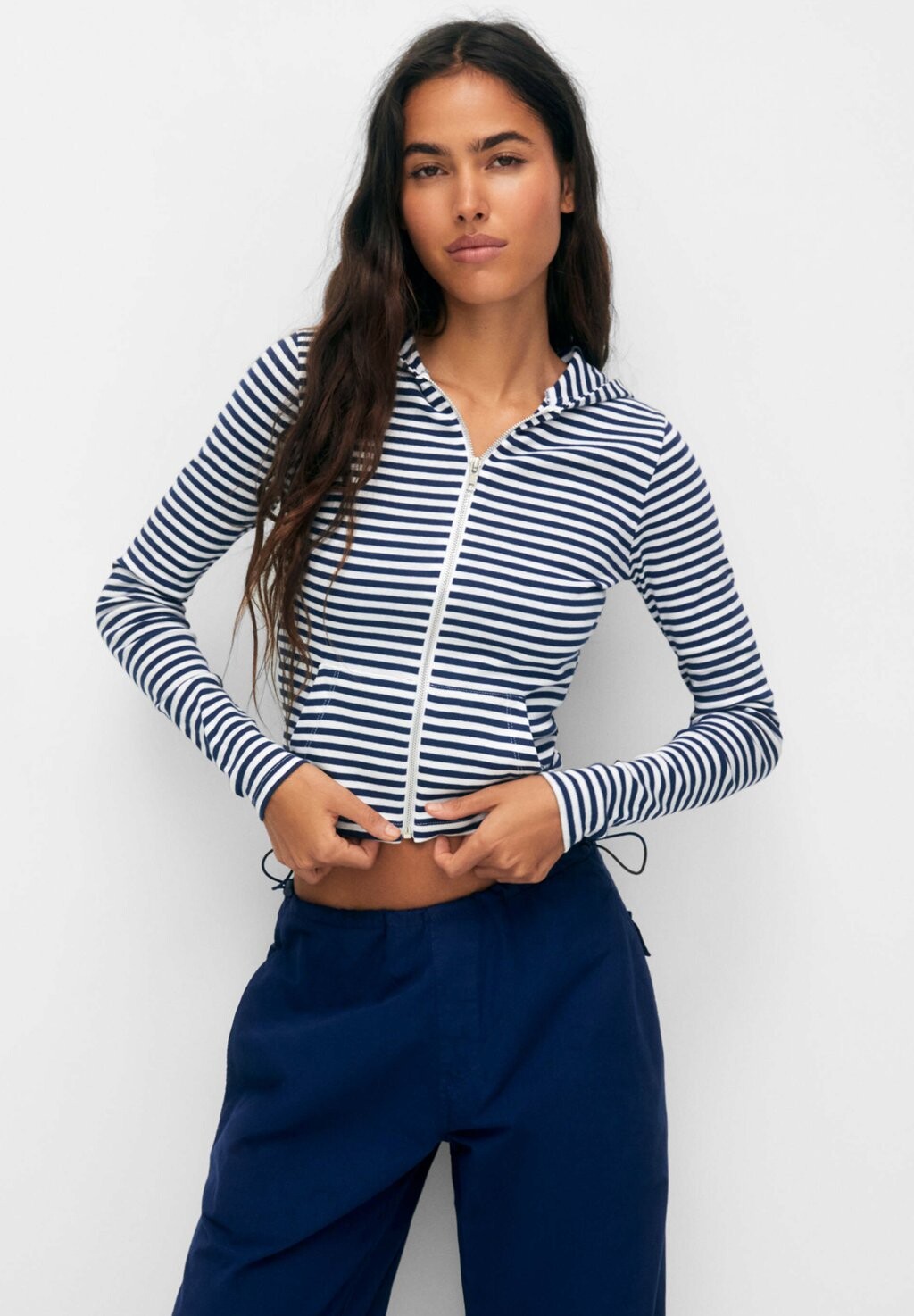 

Толстовка на молнии PULL&BEAR, темно-синий