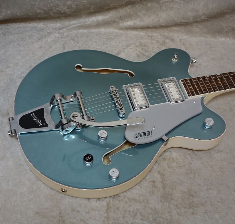 

Электрогитара In Stock! 2023 GRETSCH G5622T-140 ELECTROMATIC 140TH DOUBLE PLATINUM CENTER BLO