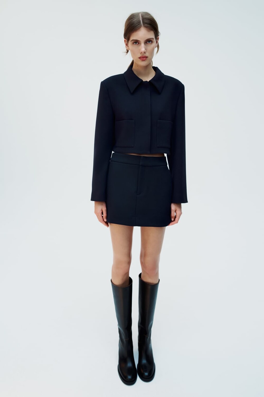 

Короткий пиджак с рубашечным воротником ZARA, темно-синий