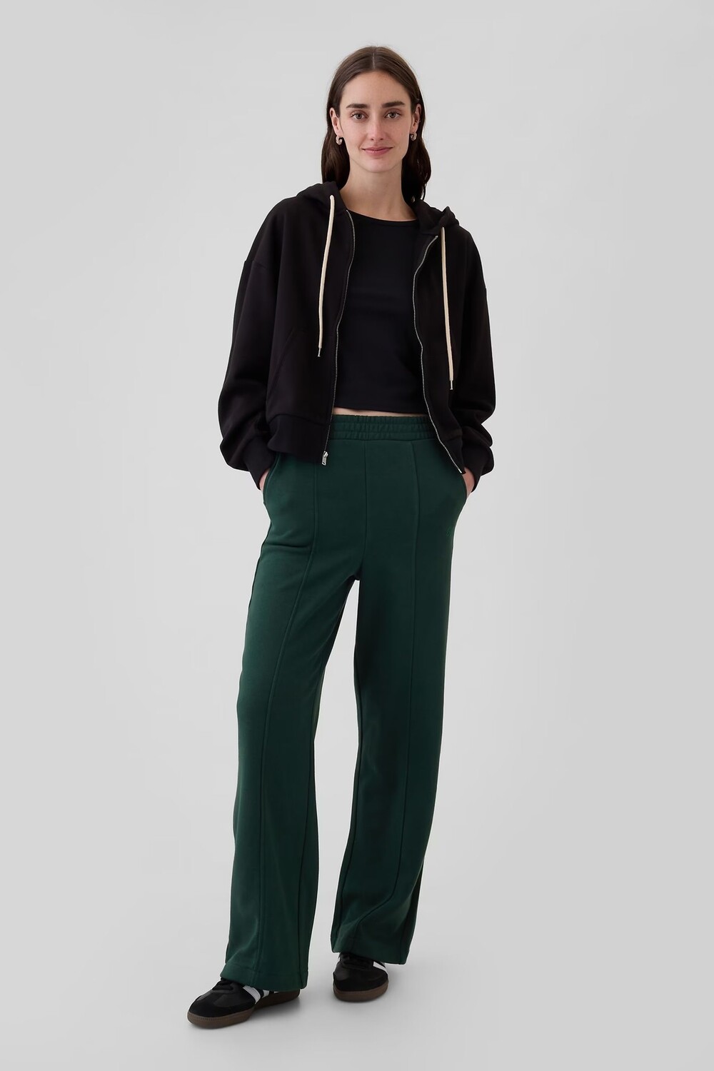 

Джоггеры с логотипом и швами Gap, зеленый