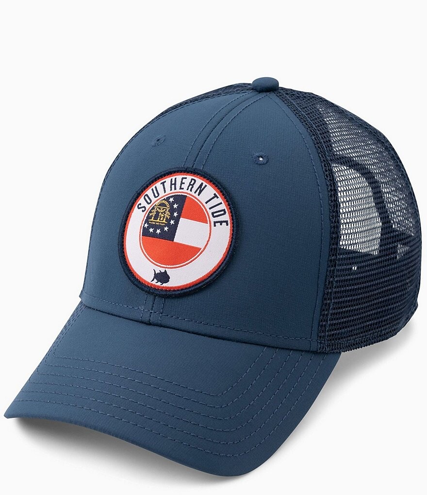 

Нашивка штата Южный прилив в штате Джорджия Кепка дальнобойщика Southern Tide, синий