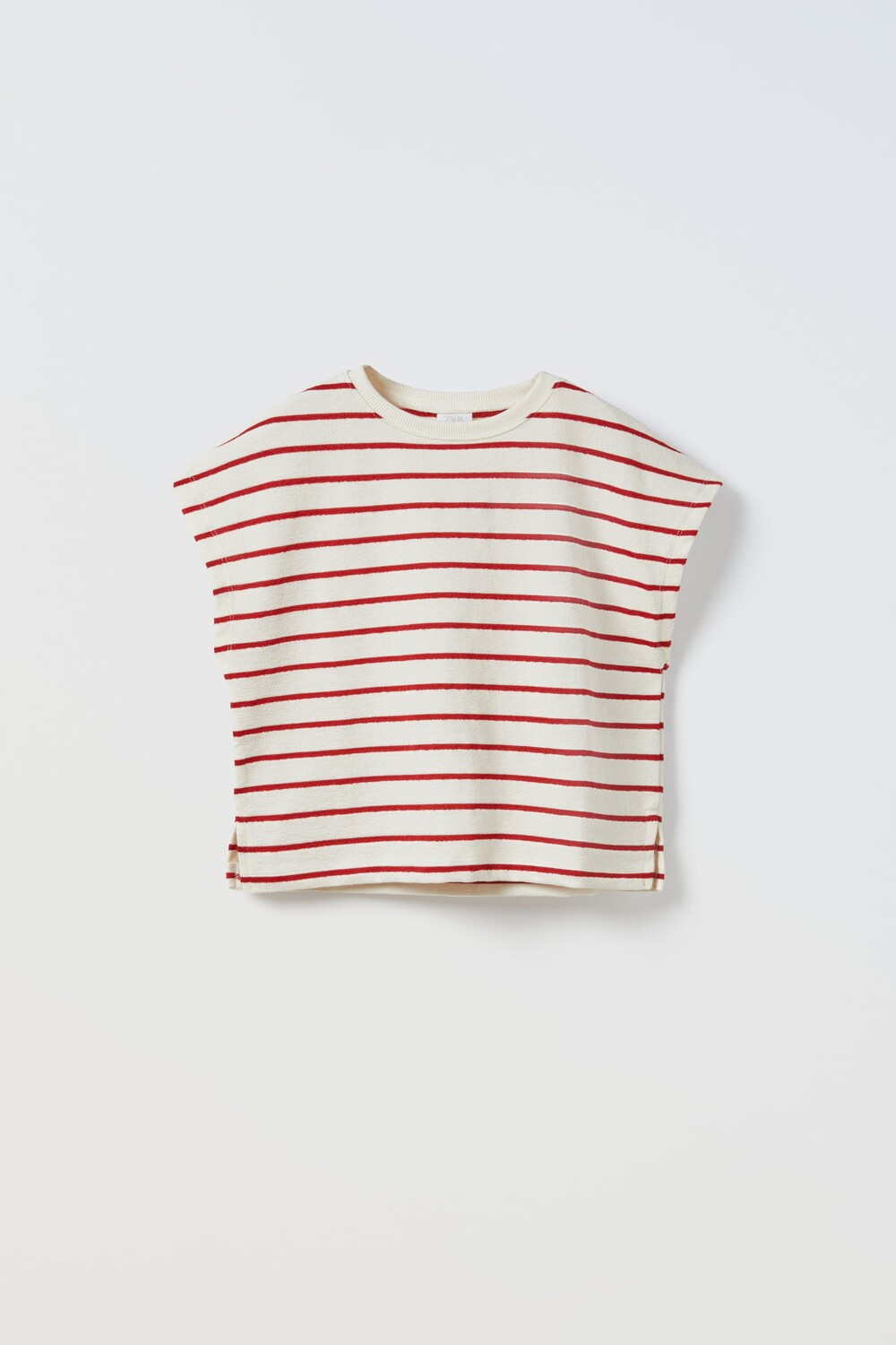 

Полосатая футболка Zara, красный