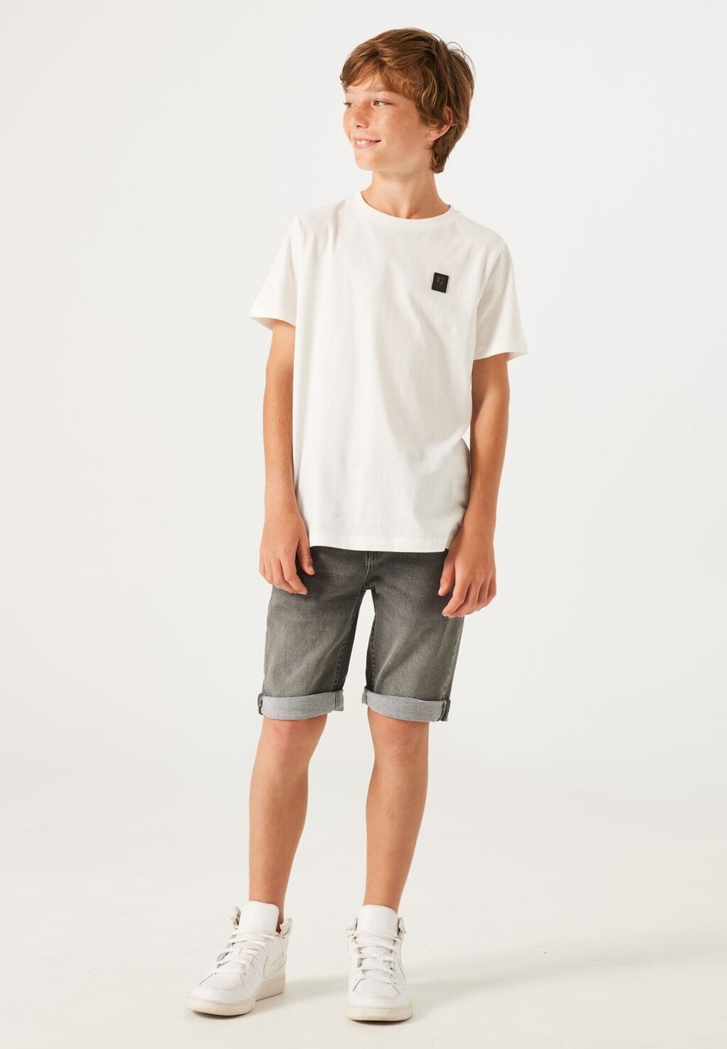 

Футболка базовая Garcia, цвет off white