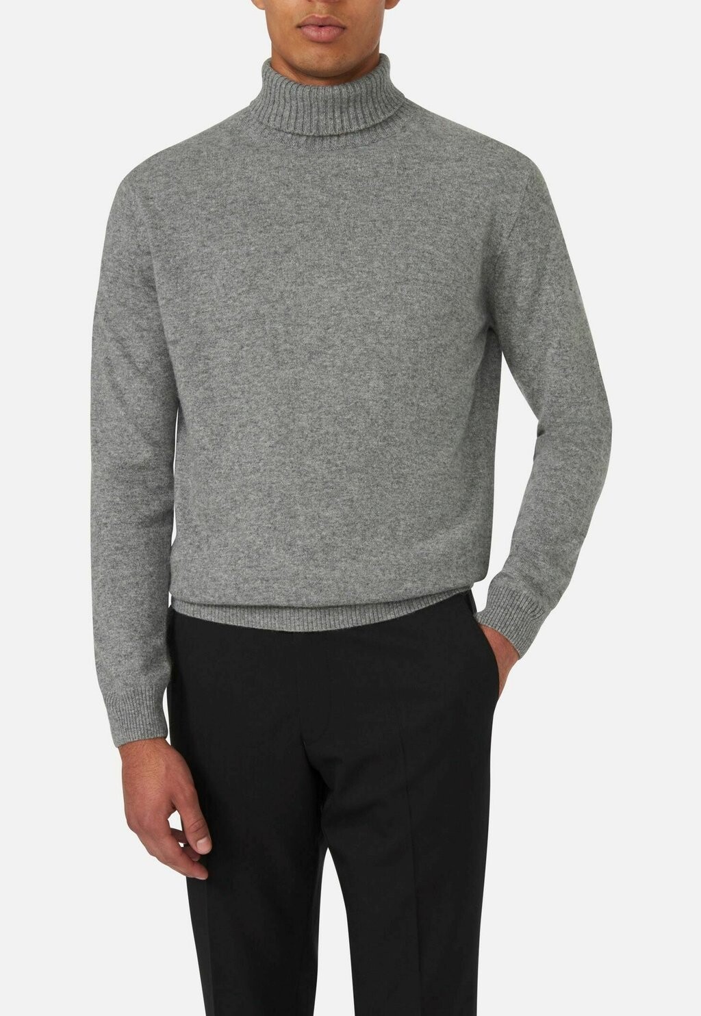 вязаный свитер gustaf roundneck oscar jacobson цвет night blue Вязаный свитер SALIM ROLLNECK Oscar Jacobson, цвет grey melange