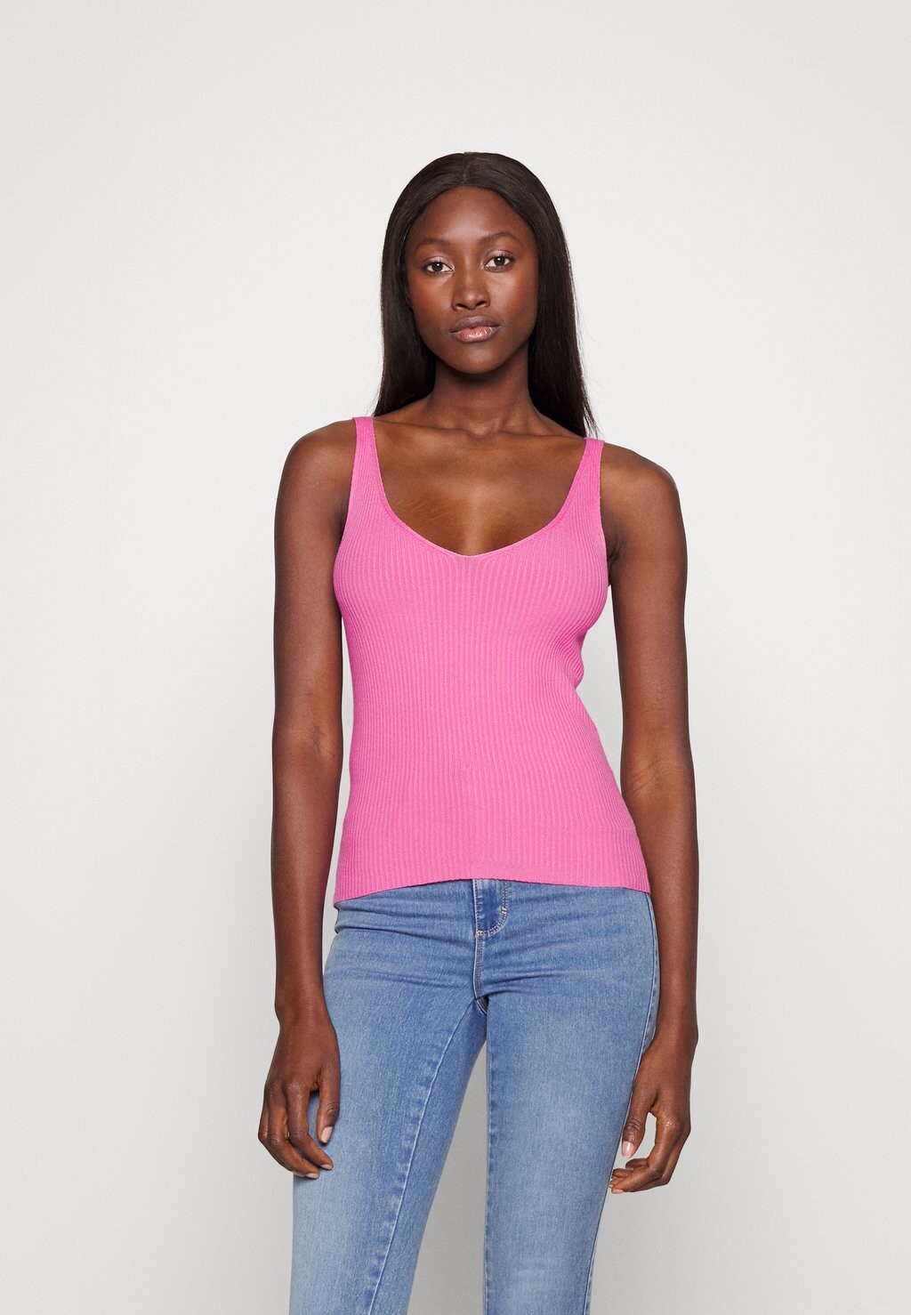 

Топ Vero Moda