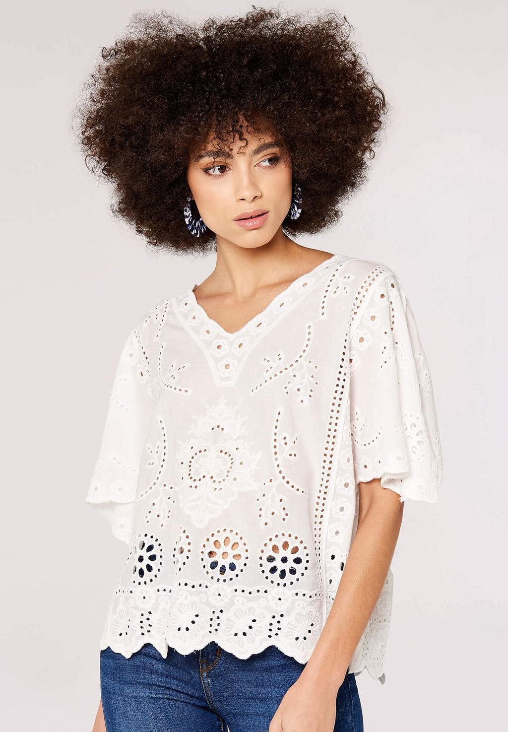 

Блузка EMBROIDERED Apricot, цвет white