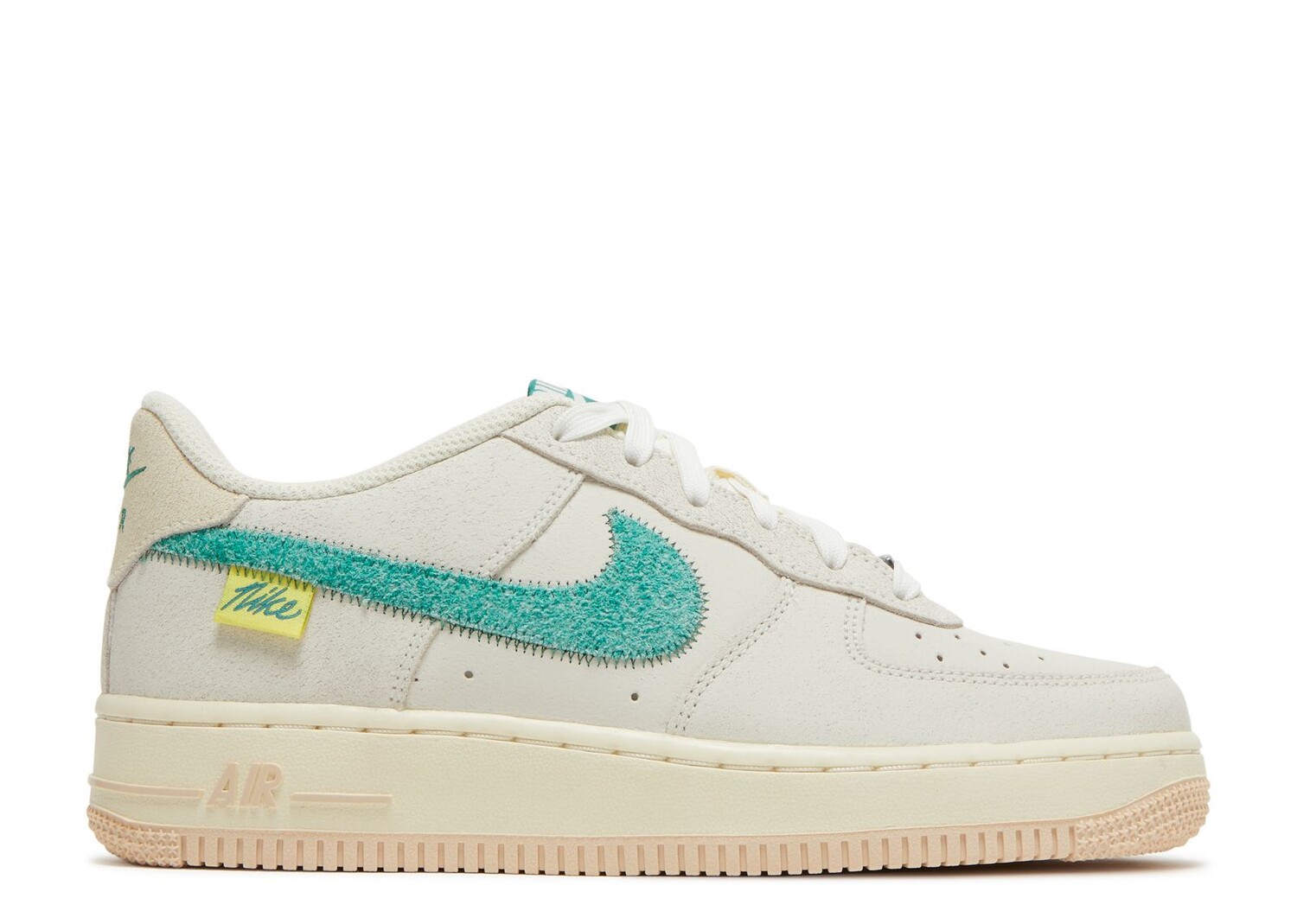 

Кроссовки Nike Air Force 1 '07 Lv8 Gs 'Test Of Time', кремовый