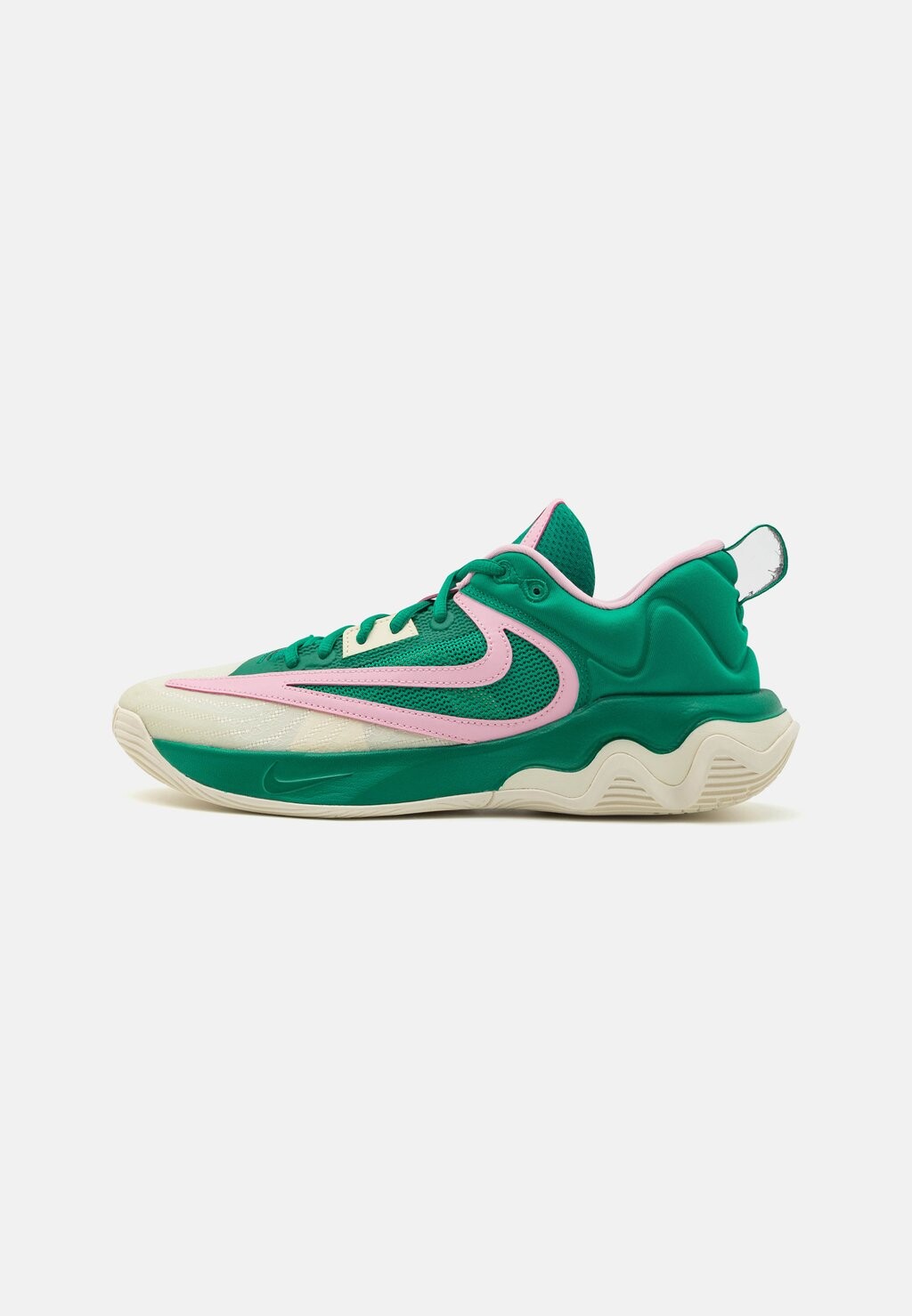 

Баскетбольные кроссовки Nike