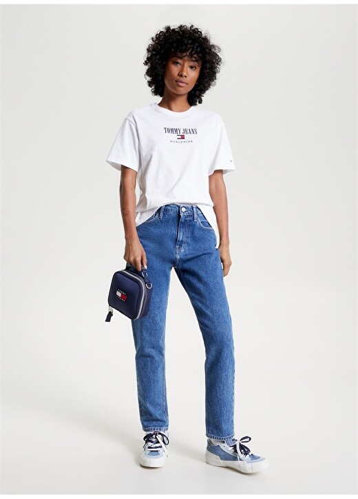 

Футболка Tommy Jeans