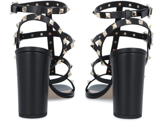 

Босоножки Rockstud с ремешками Valentino Garavani, черный