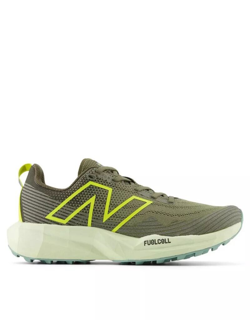 

Зеленые кроссовки New Balance Fuelcell Venym, Серый