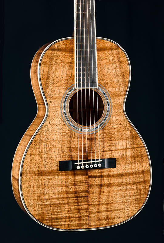 

Акустическая гитара Martin 00 12-Fret Custom All Highly Flamed Koa NEW