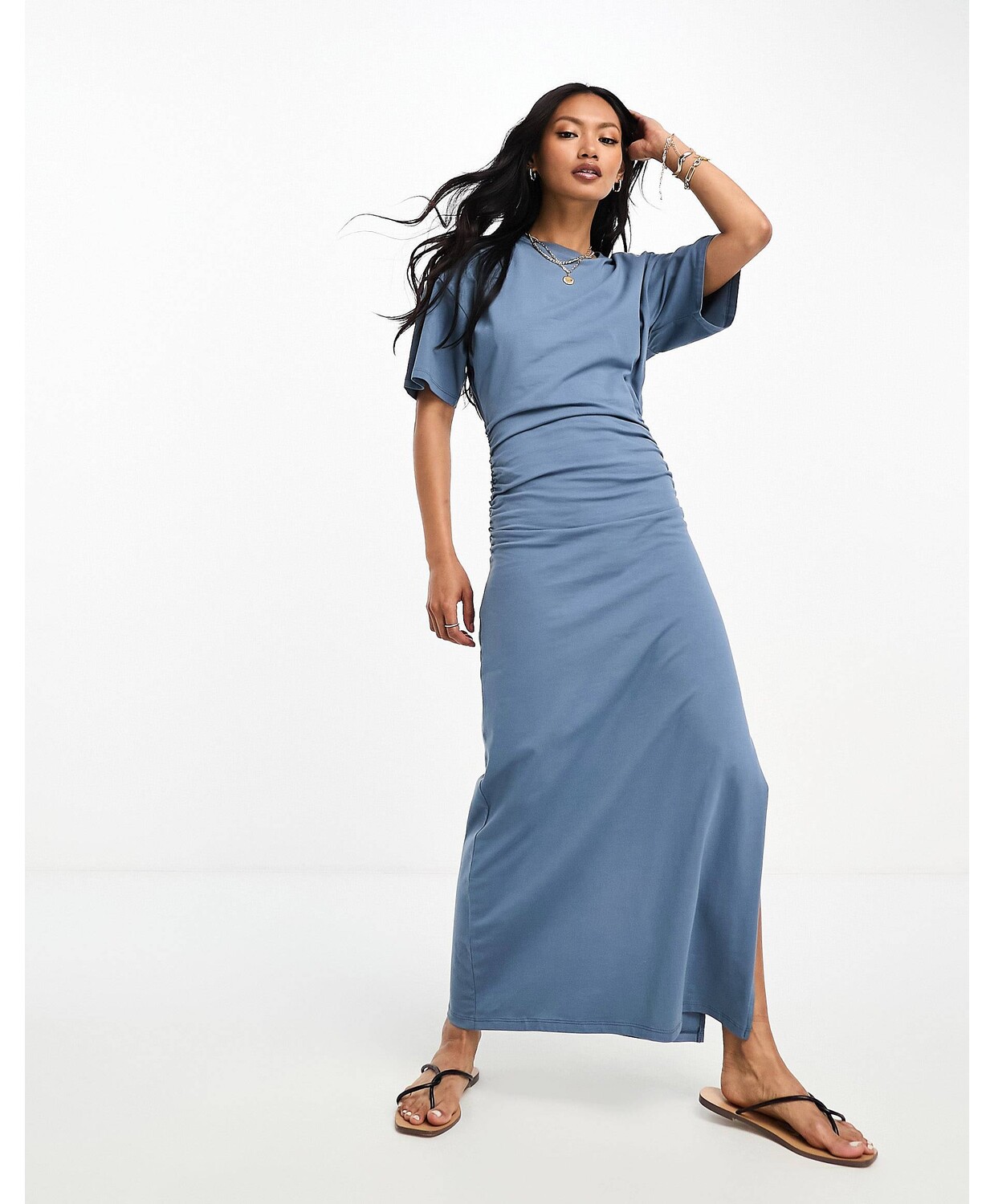 

Голубая футболка миди с рюшами на шее ASOS DESIGN