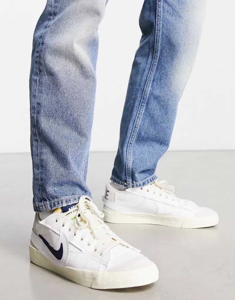 

Бело-темно-синие кроссовки Nike Blazer '77 Jumbo Low с двойной галочкой