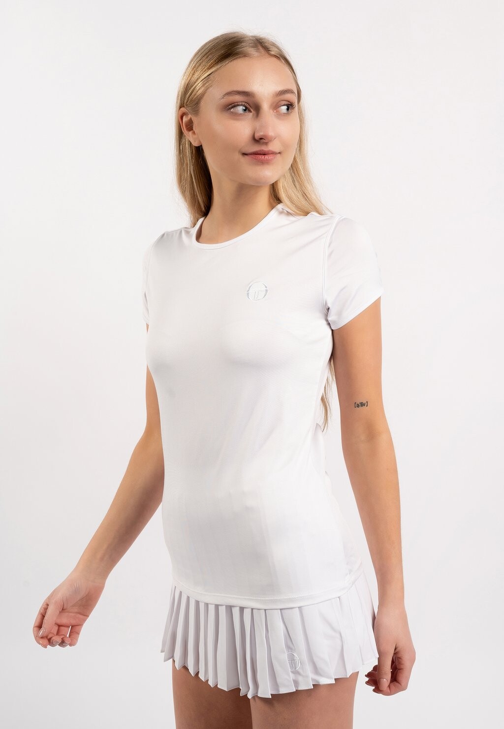 

Базовая футболка Sergio Tacchini, белый