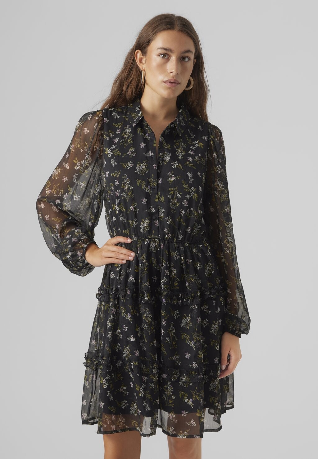 

Классическая рубашка Vero Moda, антрацит