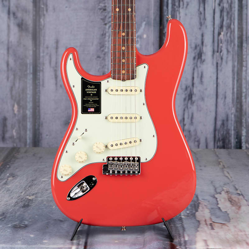 Электрогитара Fender American Vintage II 1961 Stratocaster Left-Handed, Fiesta Red электрогитара fender american vintage ii 1961 stratocaster left handed fiesta red