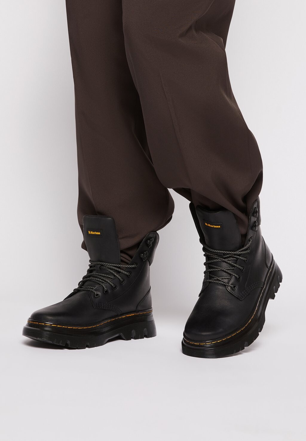 

Ботильоны на шнуровке Dr. Martens, черный