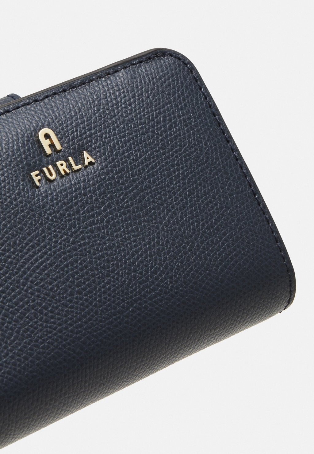 

Кошелек Camelia Compact Wallet Furla, mediterraneo/балерина