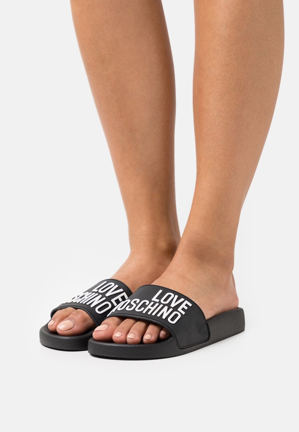 

Шлепанцы Love Moschino, черный