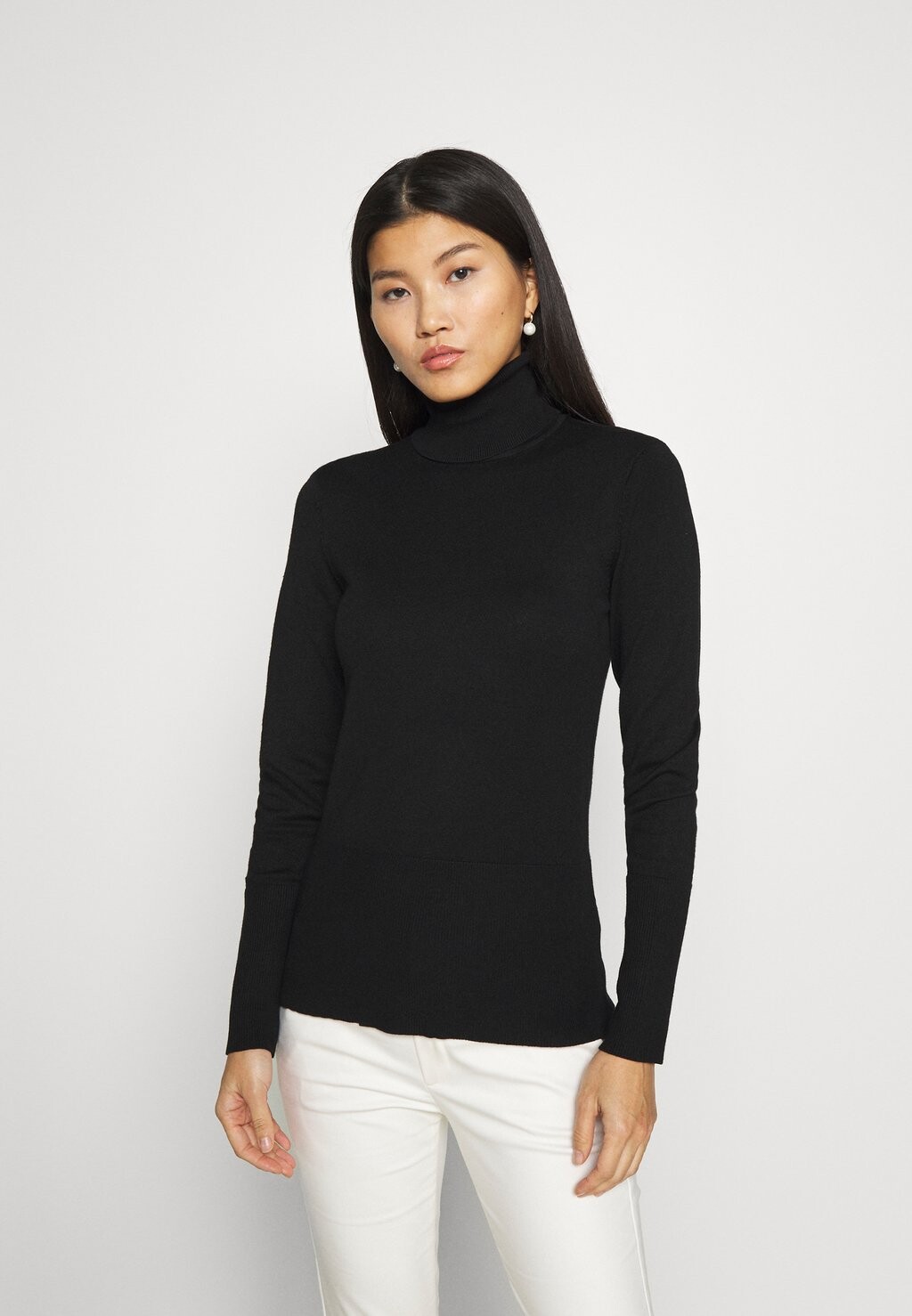 

Свитшот Soyaconcept SC-DOLLIE 145, черный