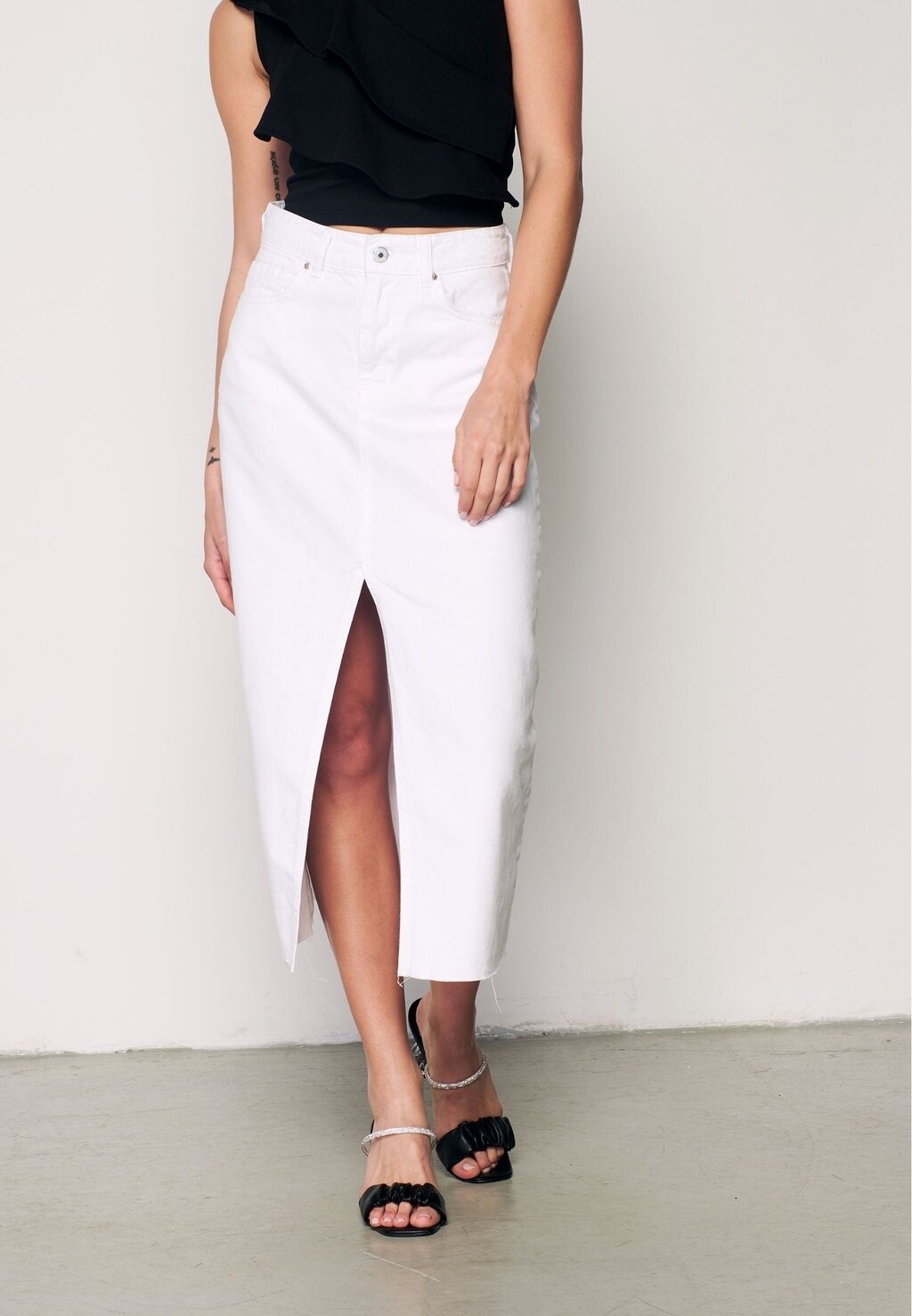 

Юбка джинсовая SLIT MIDI Herita, цвет white