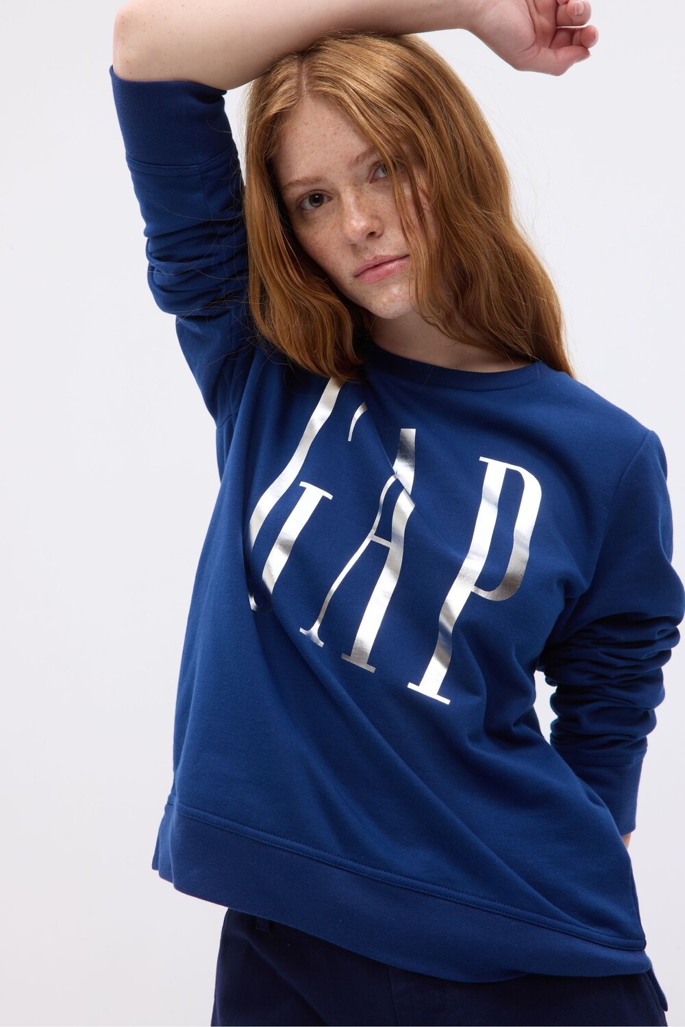 

Толстовка с длинными рукавами круглым вырезом и логотипом Gap, синий