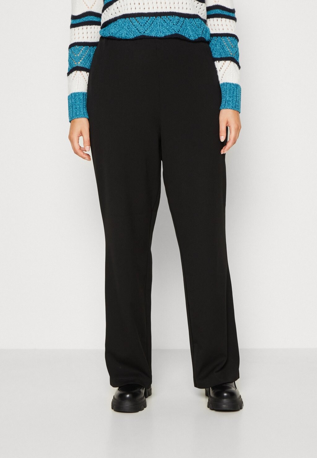 

Брюки OBJLISA BELLE WIDE PANT Object Curve, цвет black