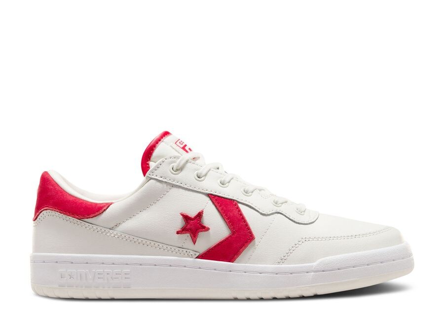 

Кроссовки Converse Fastbreak Pro Leather Low, цвет Vintage White Red