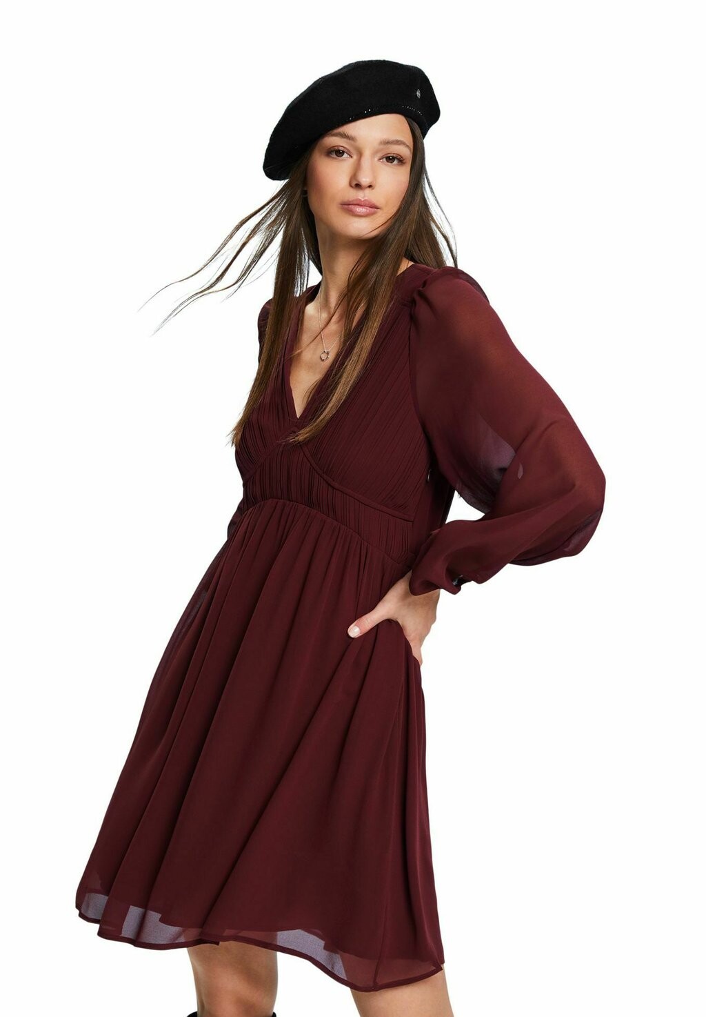 

Платье повседневное MINI MIT V-AUSSCHNITT Esprit, цвет bordeaux red