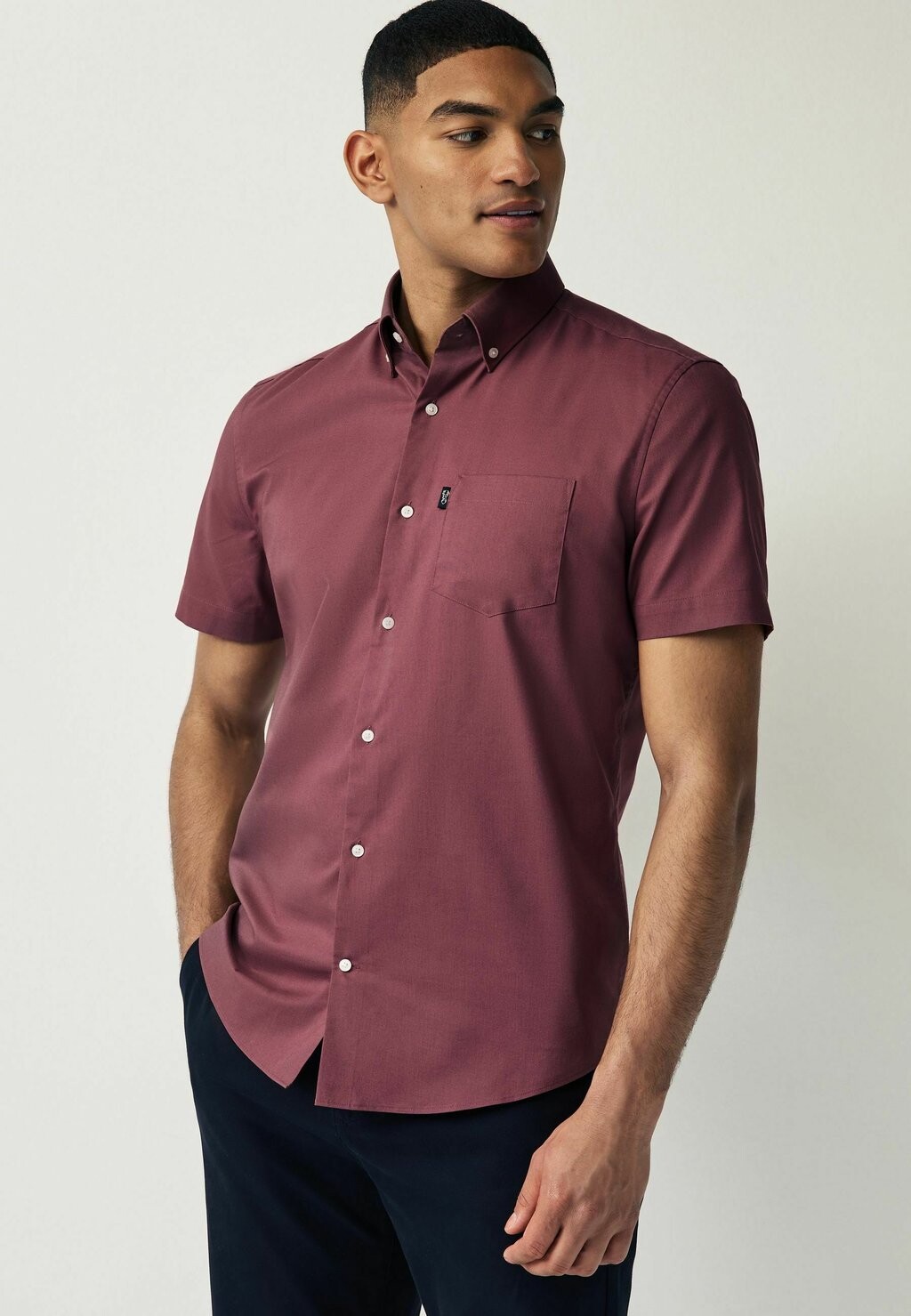 

Рубашка EASY OXFORD SHORT SLEEVE REGULAR FIT Next, цвет damson pink