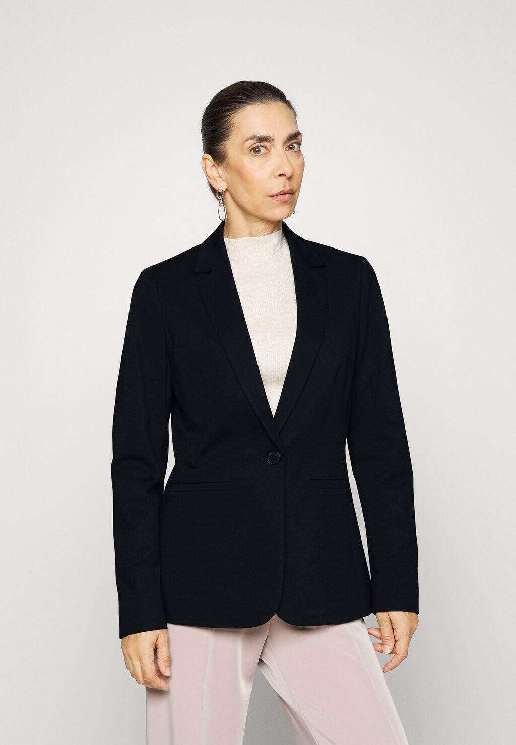 

Блейзер Esprit, черный