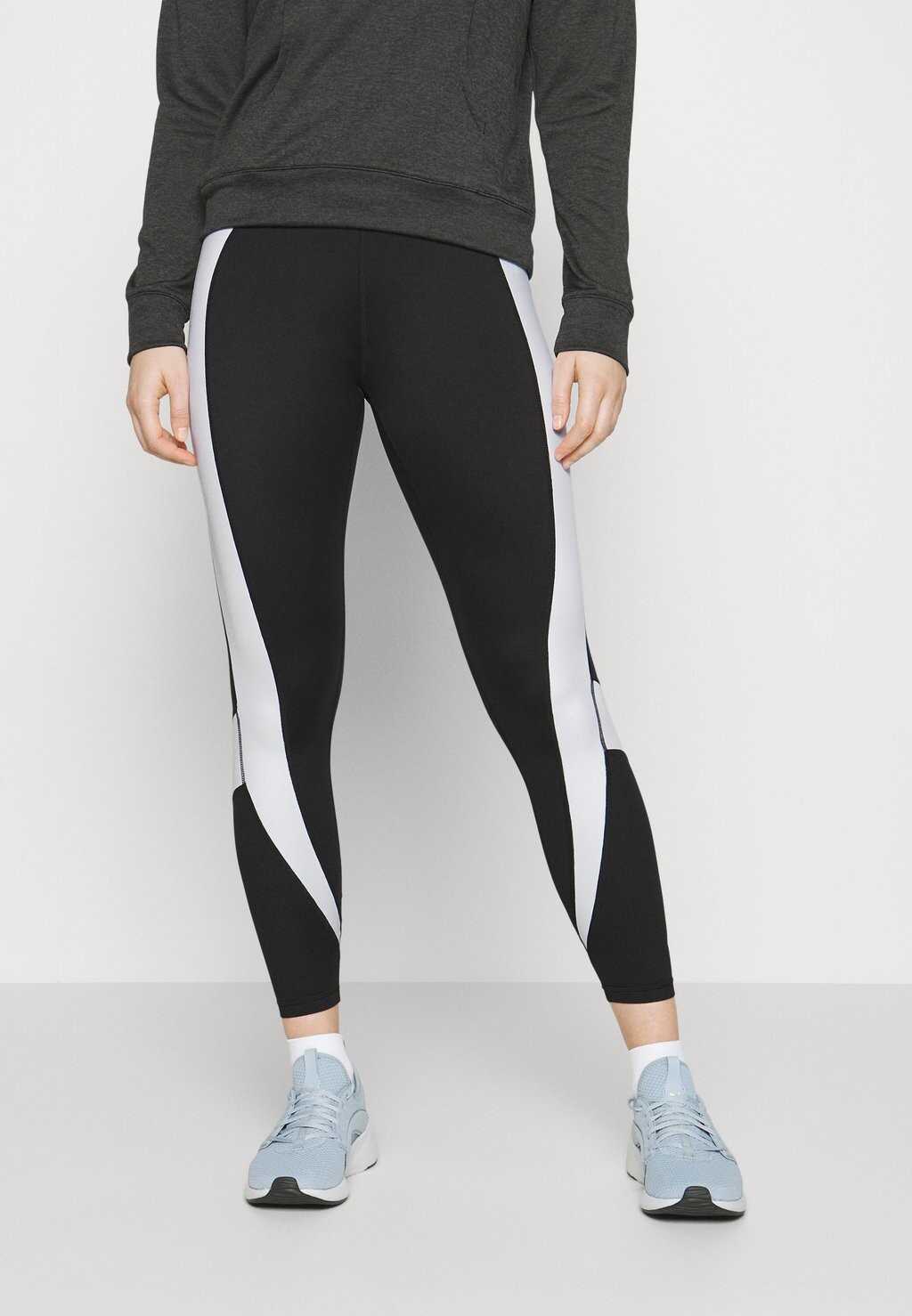 

Тайтсы Puma, черно-белый, Черный