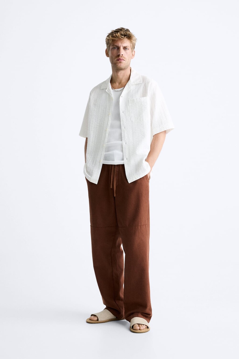

Фактурная рубашка с карманом ZARA, белый