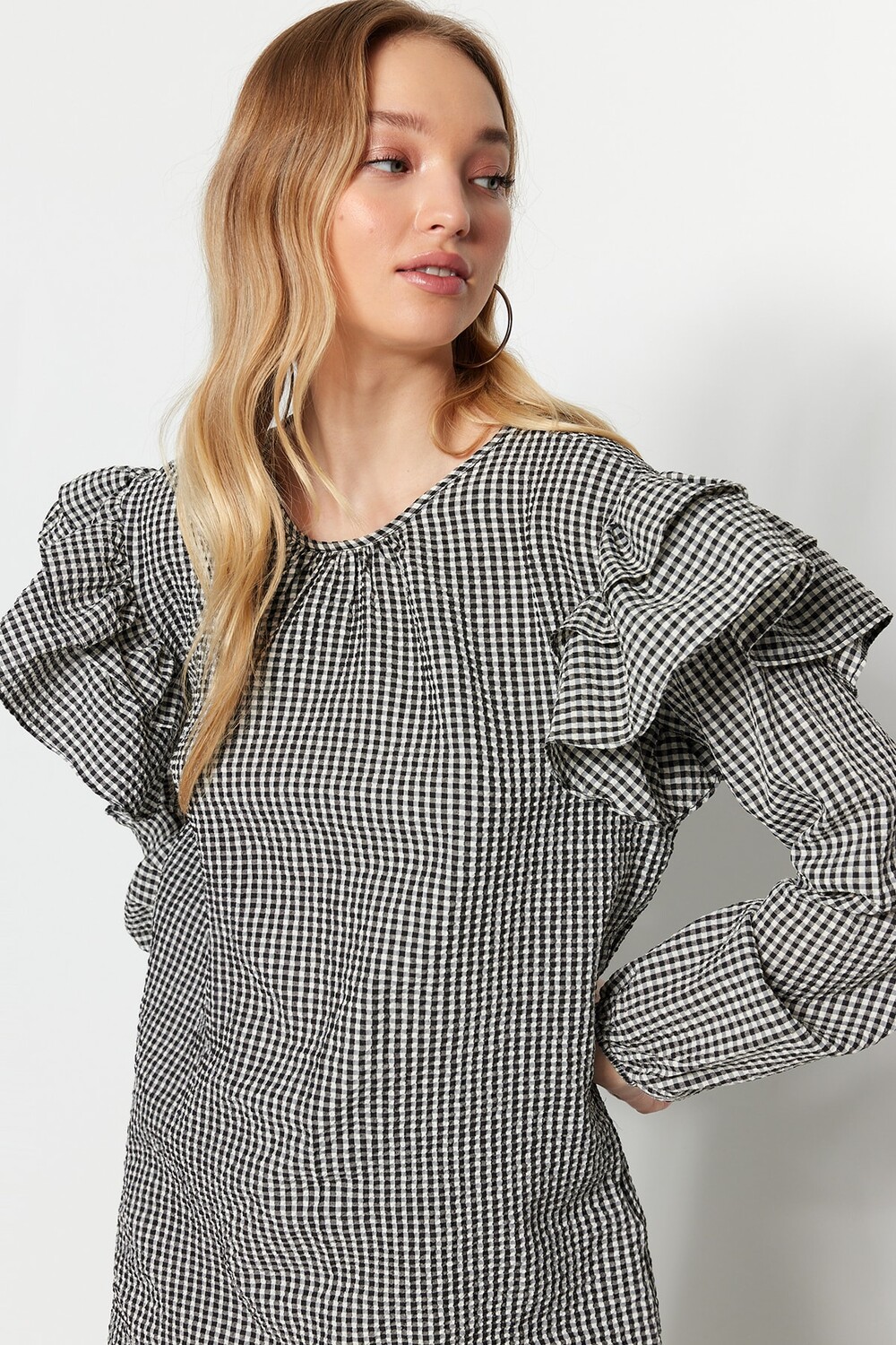 

Туника - Черный - Классический крой Trendyol Modest, черный