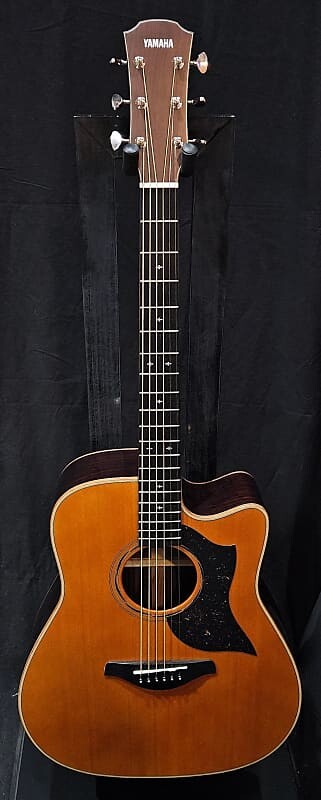 

Акустическая гитара Yamaha A5R ARE Dreadnought Cutaway - Vintage Natural 2023