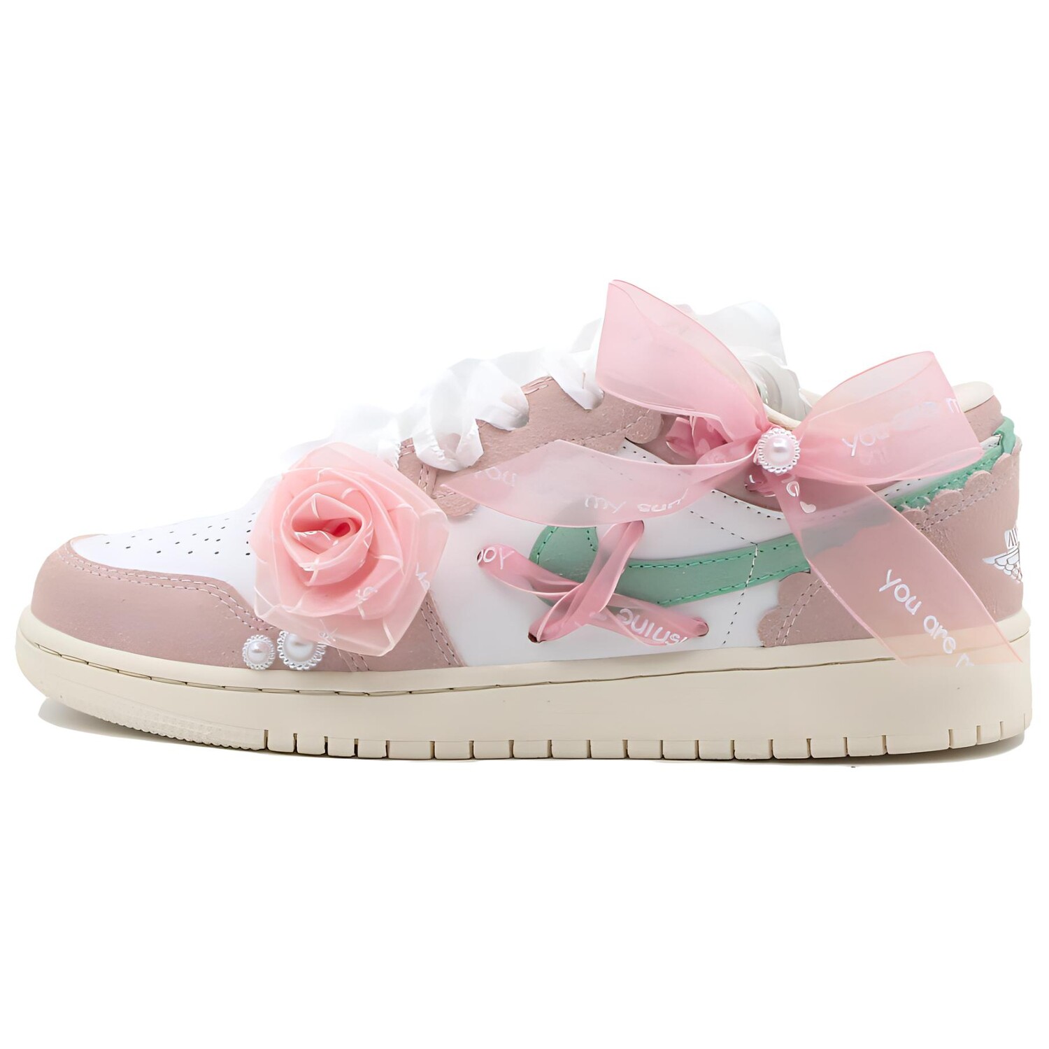 

Кроссовки Air Jordan 1 Vintage Basketball Shoes Women's Low-top Pink/White, розовый