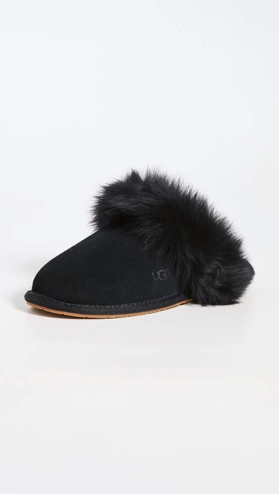 

Балетки UGG W Scuff Slippers, черный