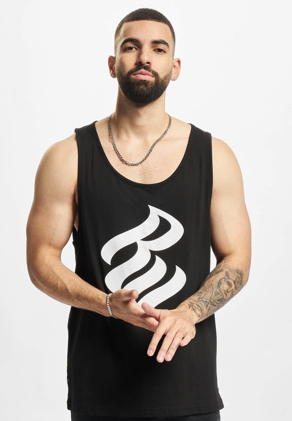 

Топ BASIC TANK Rocawear, цвет black