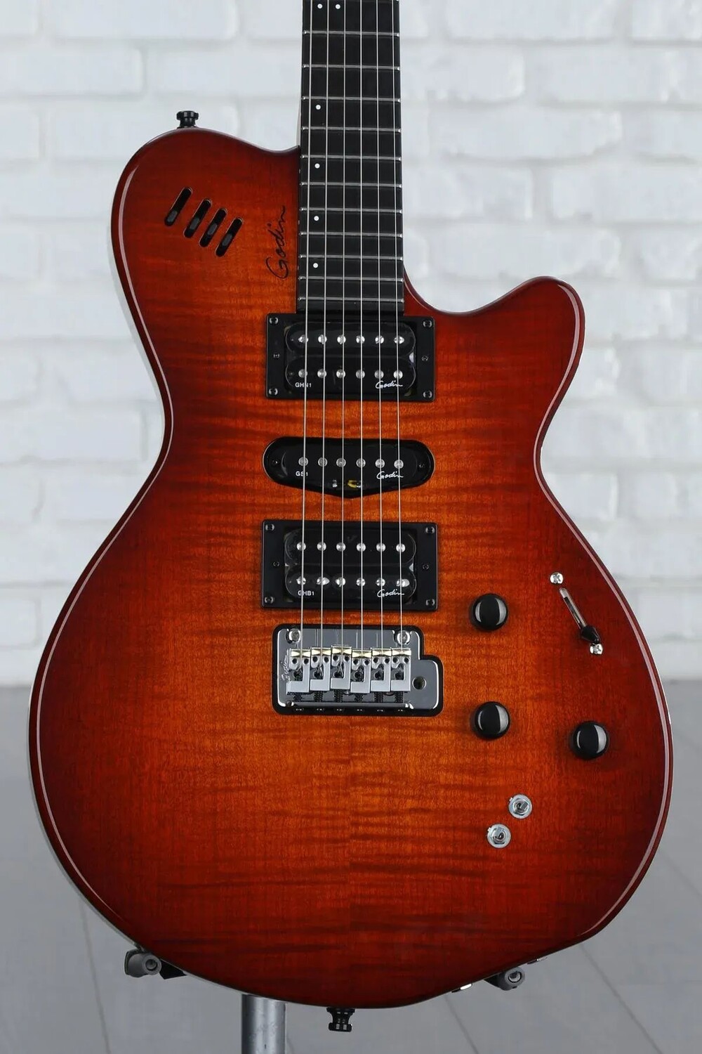 

Многоголосная электрогитара Godin xtSA - Light Burst