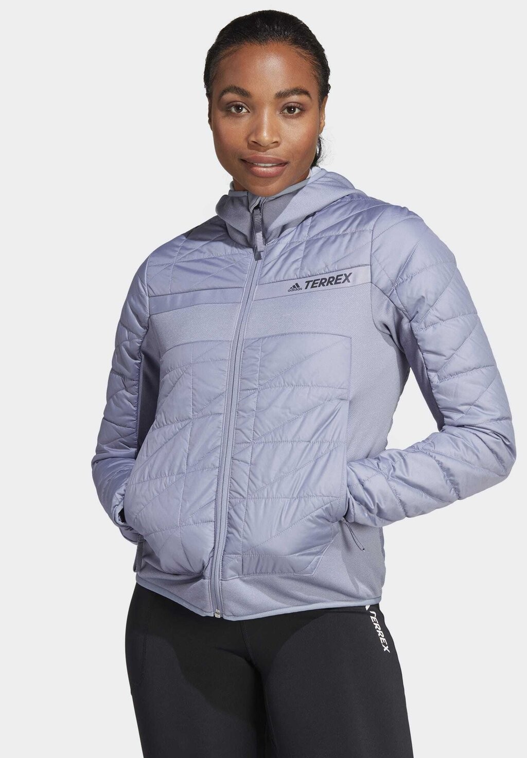 

Пуховик Adidas