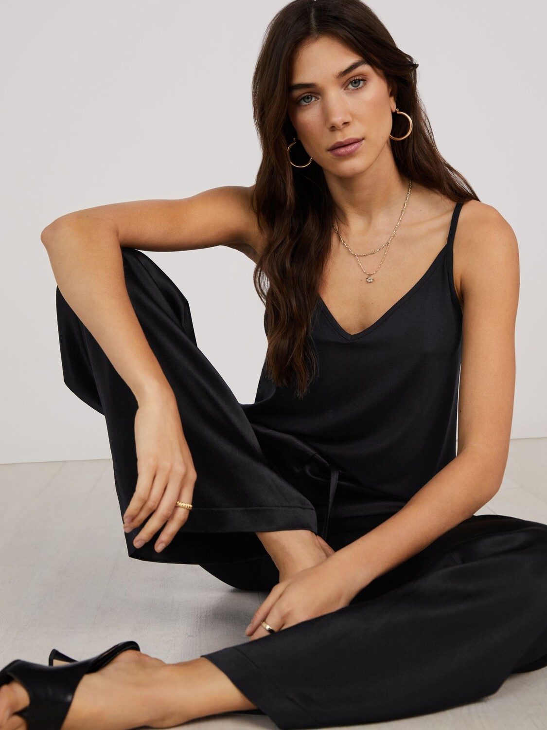 

Топ на бретельках Mango Kathryn, цвет Caviar Black