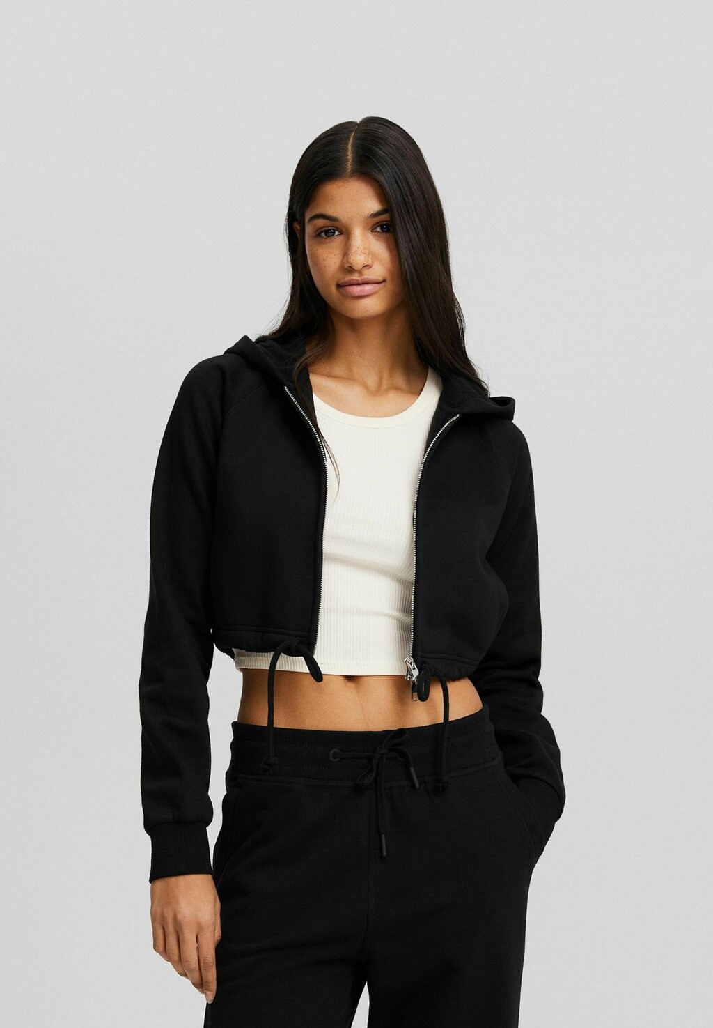 

Толстовка Bershka, цвет black